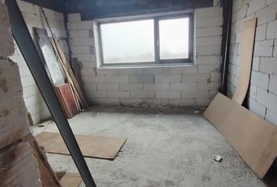 Casă individuală cu 5 camere cu Teren 500 Mp în Cârcea - 12