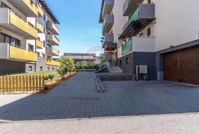 Apartament de vanzare - Sub Cetate - Floresti - 4 camere - parcare - 18