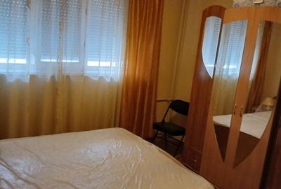 Apartament cu 2 camere decomandat în Micro 20 - 7