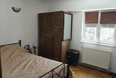 Apartament cu 3 camere zona ultracentrala Bazar confort 1 Etaj 3 S=88mp Pret: 92.000 euro - 7