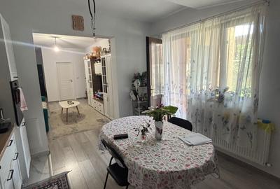 Apartament cu 3 camere semidecomandat, mobilat în Valea Adâncă - 4