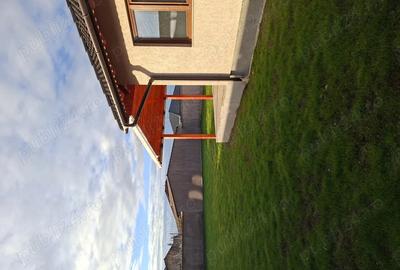 Casă cu Teren 700 Mp în Nojorid