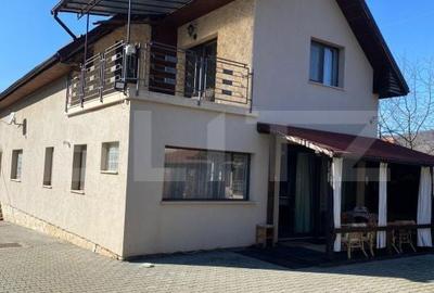 Casă cu 4 camere în Stejeriș - 2