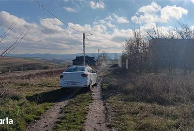 Teren de 652 mp, în Aeroport - 14