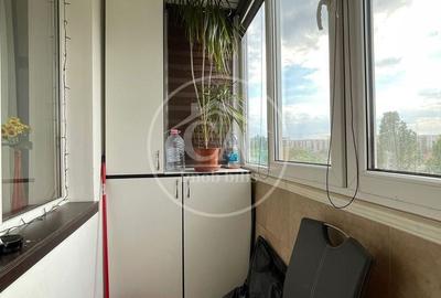 Apartament cu 3 camere decomandat în Decebal - 9