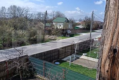Casă cu 3 camere cu Teren 2522 Mp în Produlești - 10