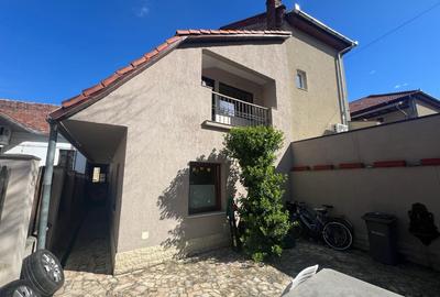 Casă cu 3 camere cu Teren 100 Mp în Ultracentral - 5