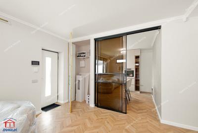Duplex cu 3 camere cu Canalizare în Central - 18