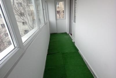 Apartament cu 3 camere semidecomandat în Iancului