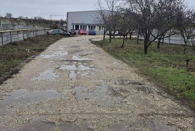 Spațiu comercial, de 1,070 mp, în Central - 11
