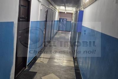 Garsonieră nedecomandată în Baza 3 - 13