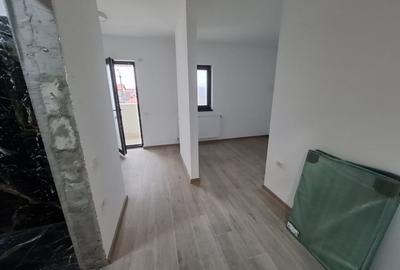 Hotel/Pensiune, de 350 mp, în Apărătorii Patriei - 25