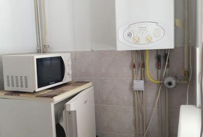 Garsonieră decomandată în Central - 4