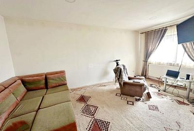 Casă individuală cu 3 camere în Valea Adâncă