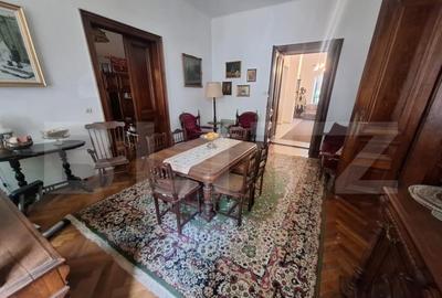 Apartament de vanzare, cu 4 camere, 125 mp, zona P-ta Romani - 1