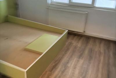 Apartament cu 2 camere decomandat în Central - 1