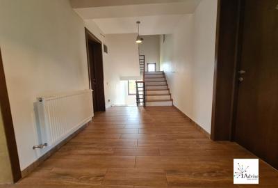 Vila Cu Panorama De Vanzare In Fundata - 20