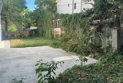 Vila individuala, teren 500mp, curte compacta, Primaverii