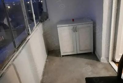 Apartament cu 3 camere decomandat în Central - 1