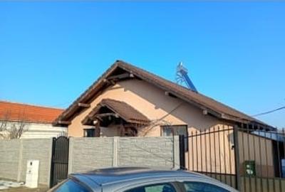 Casă individuală cu 3 camere cu Teren 500 Mp în Bobda - 1