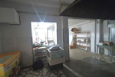 Spațiu comercial, de 145 mp, în Central - 5