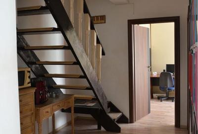 Apartament cu 4 camere decomandat în Central - 5