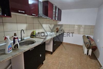 Casă cu 5 camere cu Canalizare în Baciu - 9
