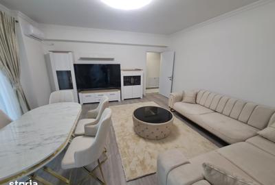 Apartament cu 3 camere decomandat în Energia