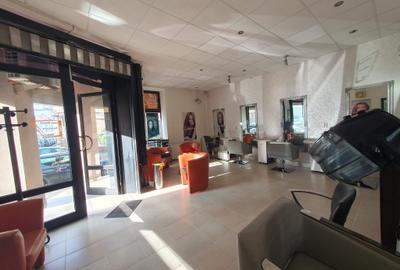 Spațiu comercial, de 70 mp, în P-ța Unirii