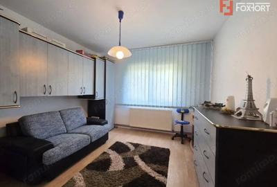 Apartament cu 2 camere decomandat în Micălaca - 1