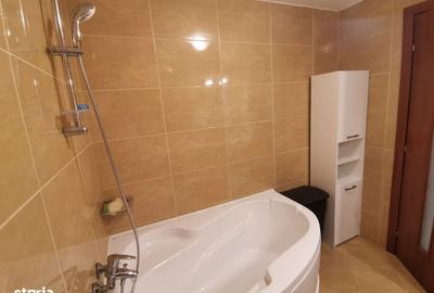 Apartament cu 3 camere decomandat în Central - 3