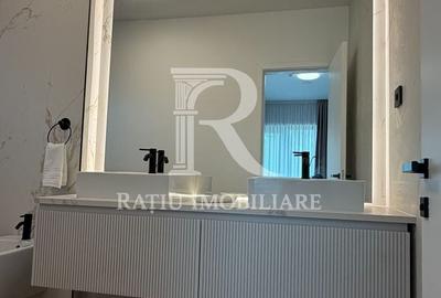 Casă cu 8 camere cu Teren 1100 Mp în Sânmartin - 20