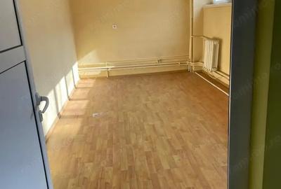 Spațiu comercial, de 353 mp, în Central - 2