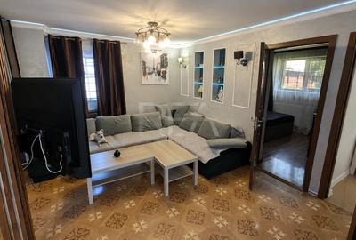 Apartament cu 3 camere semidecomandat, mobilat în Vitan