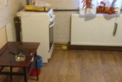 Apartament cu 2 camere decomandat în Govândari
