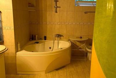Casă cu 1 camere cu Teren 16.040000915527 Mp în Armeneasca - 17