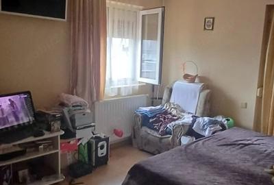 Casă cu 4 camere cu Teren 500 Mp în Lujerului