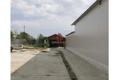Spațiu comercial, de 2,100 mp, în Central - 5