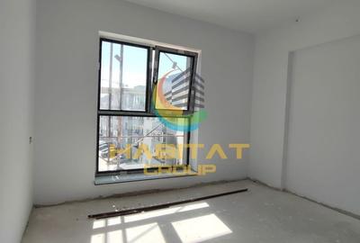 Apartament cu 2 camere decomandat în Apărătorii Patriei