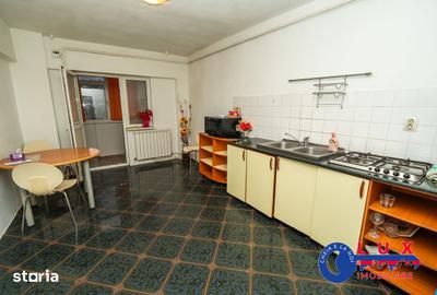 Apartament cu 3 camere în Babadag