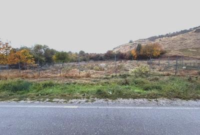 Teren de 1555 mp, în Exterior Sud