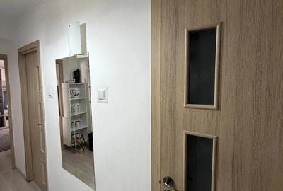 Apartament cu 4 camere decomandat în Central - 2
