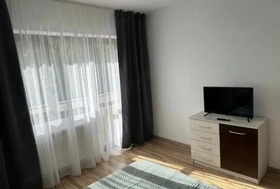Apartament cu 2 camere decomandat în Berceni - 3