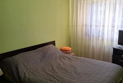 Apartament cu 4 camere semidecomandat în Astra - 3