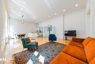 Apartament cu 3 camere semidecomandat în Central