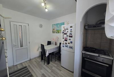 Apartament cu 4 camere decomandat în Inel II - 1