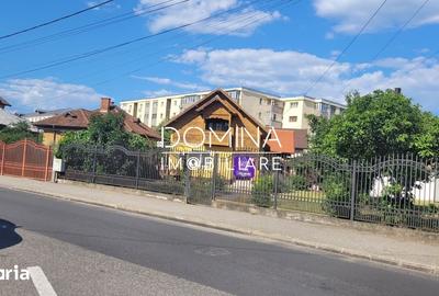 Casă cu 5 camere cu Teren 800 Mp în Central
