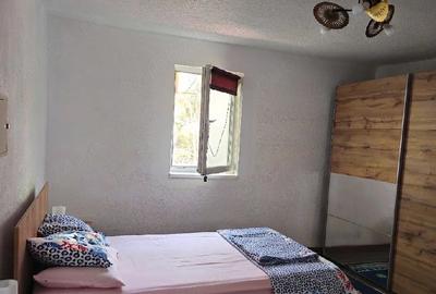 Casă cu Teren 2000 Mp în Ferendia