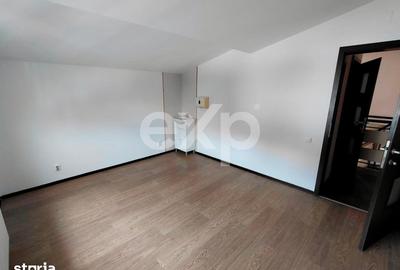 Casă cu 4 camere cu Teren 150 Mp în Bartolomeu