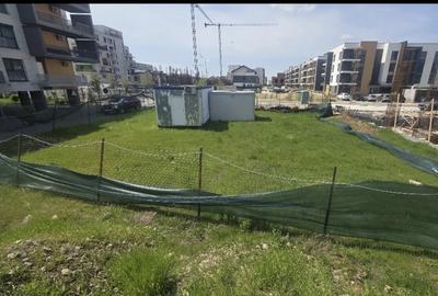Teren în Titan